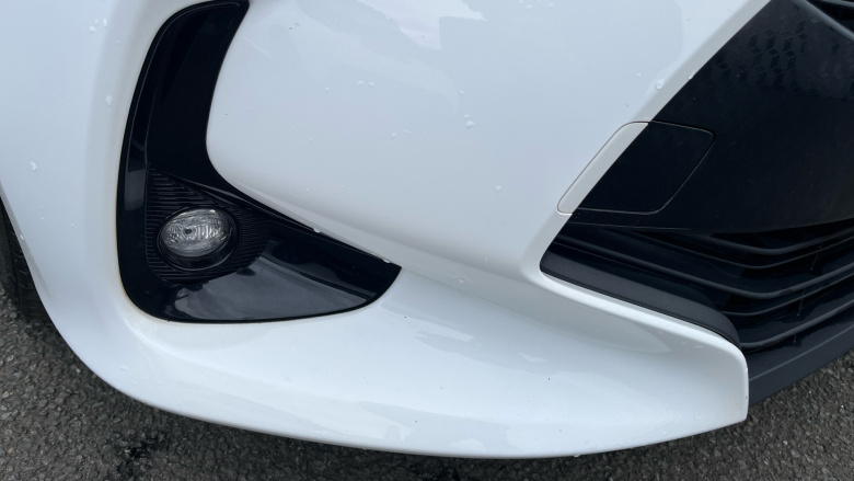 Toyota Yaris 1.5 Hybrid Design 5dr CVT Hybrid Hatchback